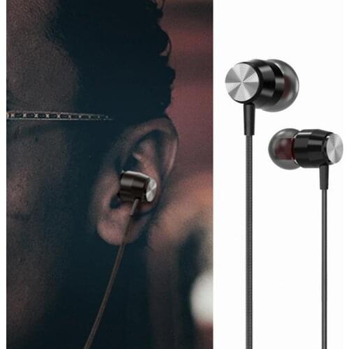 Universal 3.5mm In-Ear Heavy Bass Stereo Wired Earphone Sports Headset with Mic Phone Accessories Plastic + TPE