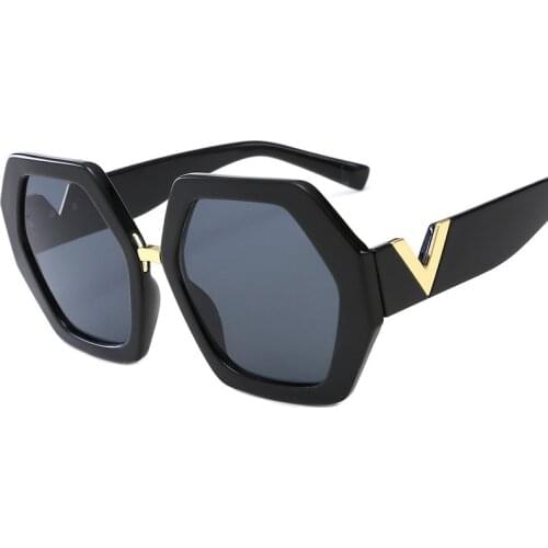 2021 Luxury Square Sunglasses Ladies Fashion Glasses Classic Brand Designer Retro Sun Glasses Women Sexy Eyewear Unisex Shades