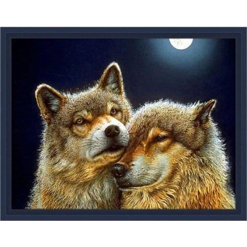 Wolf and she-wolf 5d diy Diamond Painting full square round Diamond Embroidery mosaic diamond art mosaic animal stickersZP-3952