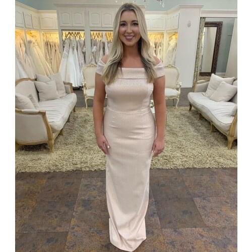 Retro Long Off Shoulder Pleated Mother of Bride Dresses Mermaid Floor Length Corset Back Abendkleider Robes de Soirée for Women