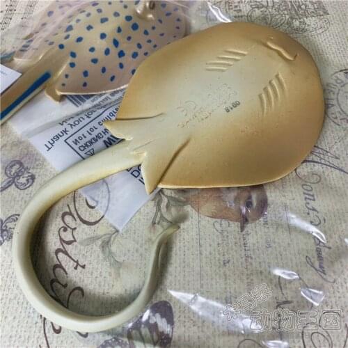 Pvc figure model toy Blue spotted squid squid boss fish devil fish simulation marine animal