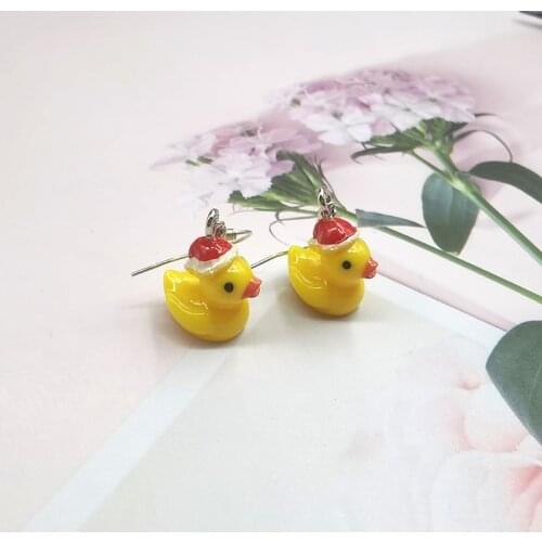 1Pair Lovely Cute Christmas Hat Duck Drop Earrings for Women Girl Fashion Simulated Animal Earings Birthday Gifts EC11