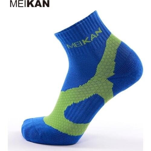 MK5105 Professional Badminton and Tennis Sports Socks Terry Sole Non-slip Wear-Resisting High-quality sports socks For Men/Women