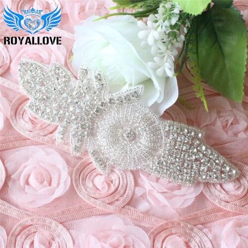 30Pcs Beaded Flower Wholesale crystal embellishments rhinestone applique bridal sash belt beaded appliques trim hair accessories