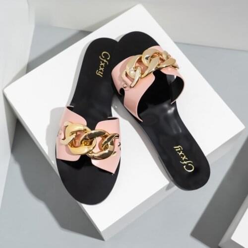 New Ladies Slippers 2021 Summer Slides 37-42 Fashion Black Metal Chain Decorated Flat Round Toe Women Slides Female Beach Shoes