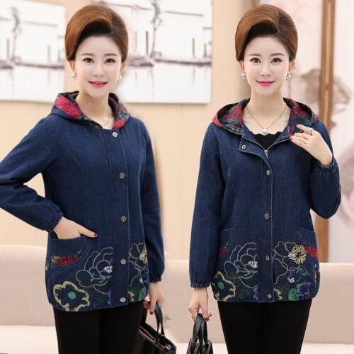 Embroidery Denim Jacket Female Spring Autumn Middle-aged Mother Jacket Hooded Zipper Print Casual Coat Outwear Womens Tops 2020