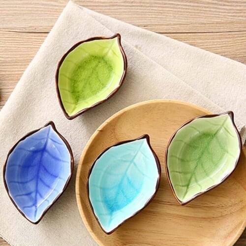Creative Leaf Shape Ceramic Dish Small Plate Sauce Vinegar Chili Dish Seasoning Plate Appetizer Plate Ice Crack Glaze Dinnerware