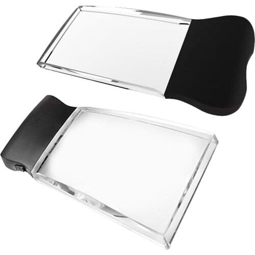 Reading Magnifier 3000 Square Large Area 3 LED Lamp 2 Times Old Man Holding Ultra-thin Reading Magnifying