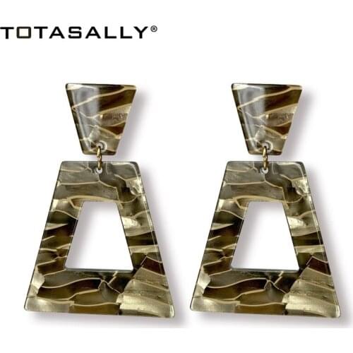 TOTASALLY Chic Earrings for Women Fashion Textured Acrylic Latter Geometric Big Drop Earrings Lady Party Earrings Dropshipping