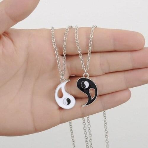 Yin Yang Pendant Necklace for Women Men Tai Chi Couples Matching Choker Best Friend Friendship Jewelry Gift Collar Witchcraft