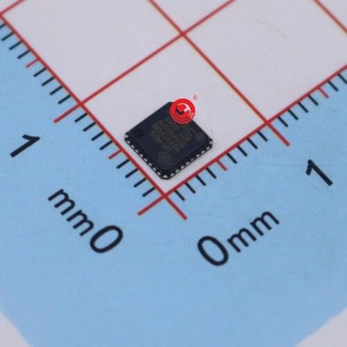 USB3300-EZK 3300-EZK QFN 10PCS/LOT Original Free Shipping