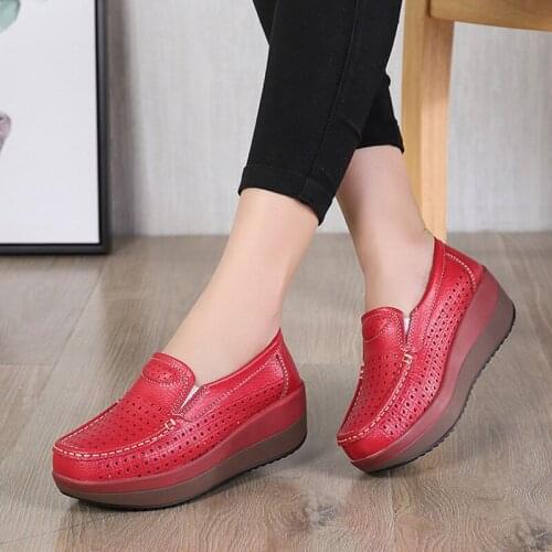 New Korean Version of The Real Cow Leather High-quality Hollow Sneakers Small White Shoes Thick-soled Classic Womens Shoes