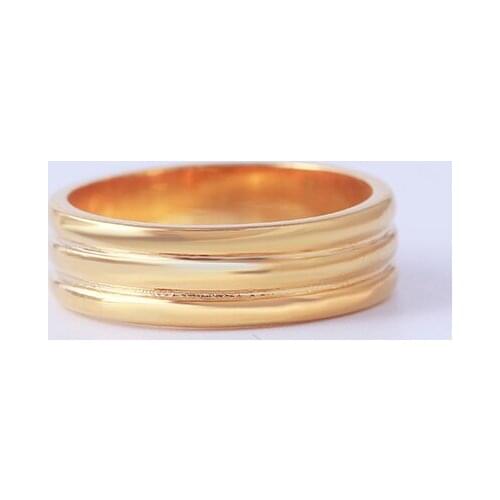 Simple, cool, beautiful and retro gold ring