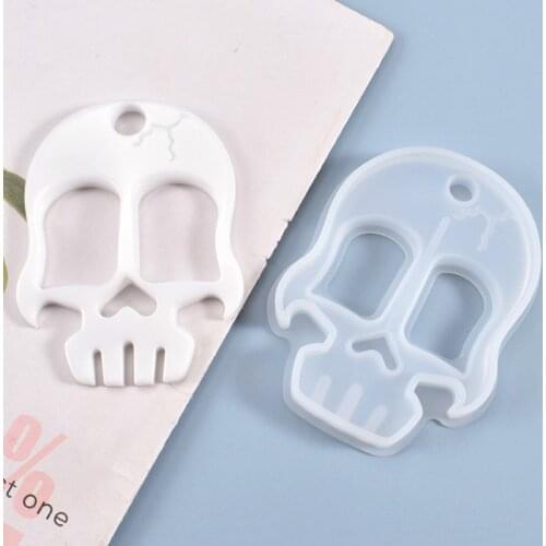 DIY Self Defense Weapon Keychain for Resin Art Creepy Skull Head Silicone Mold Resin Mold Supplies Epoxy Resin Molds Halloween