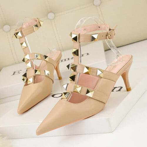 2021 Women 9cm High Heels Rivets Studded Sandals Summer Lady Stiletto Fetish Yellow Heels Sandles Gladiator Pumps Stripper Shoes