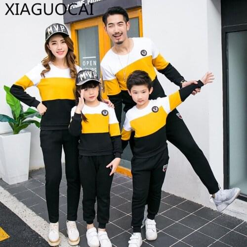 2019 Family Matching Outfits Father Mother Girls Boys Sport Sets 2Pcs Plus cashmere Sweater+trousers sportswear Clothes B81 10
