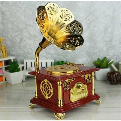 Изогнутый Music Boxes
