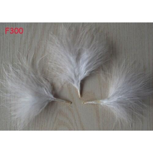 100pcs Beautiful dyeing Turkey vascular velvet feather 2-4" white
