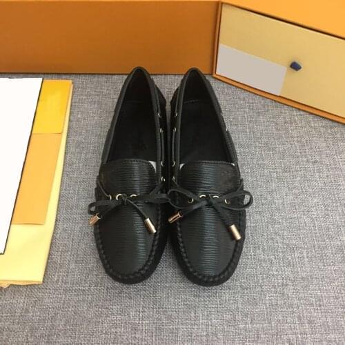 Womens Shoes Fashion Butterfly-knot Casual Loafers Genuine Leather Comfort Shoes For Women Luxury Designers Shoes Large Size 41