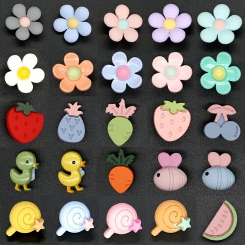 Baby Children Cute Decorative Buttons for Needlework Crafts Plastic Animal Flower Button on Clothes Christmas Handmade 10pcs