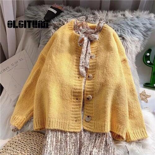 2020 New Arrival Spring Winter Basic O-Neck Knitted Women Cardigans Sweater Pocket Button Soft Slim Loose Tops Female Clothes