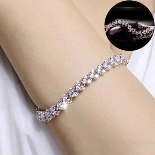 Shining stone Bracelet Fashion Womens Water Drop Artificial gem Beautiful flash