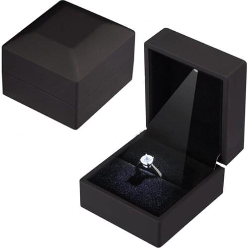 1Pcs LED Lighted Earring Ring Gift Box Piano Paint Engagement Wedding Jewelry Display Storage Case Luxury Gold Earrings Box