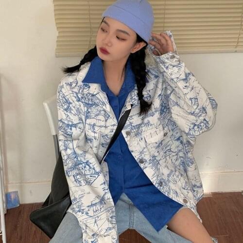 Spring Autumn 2021 Vintage Blue White Graffiti Print Loose Denim Jacket Casual Oversized Lapel Long Sleeves Jeans Jacket Female