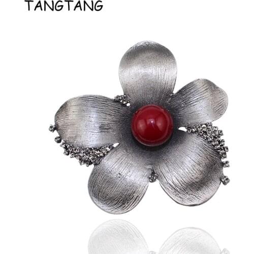 2018 Black Tone Red Stone Vintage Rhinestone Brooch For Wedding Pendant Jewelry Drop Shipping Trendy Flower Pins Item : BH8245