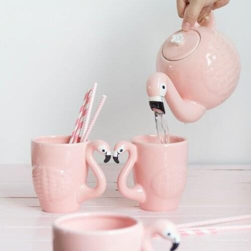 Wholesale Creative 3D Pink Famingo Coffeware Sets Super Beauty Porcelain Tea Pot Beautiful Girl Birthday Gift Free Shipping