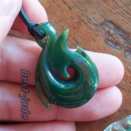 Natural Green Nephrite pendant Maori NZ POUNAMU Necklace Canadian jade Aquaman Greenstone