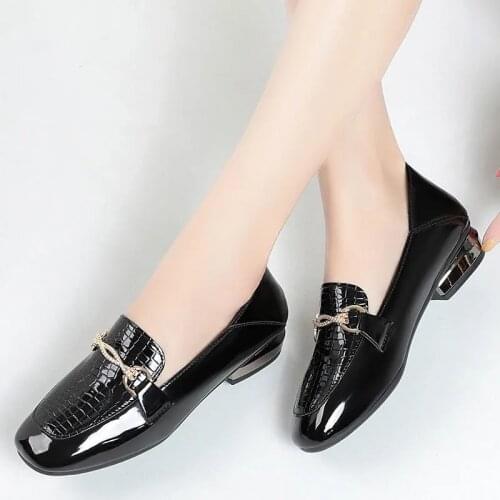 Hot New Fashion Light High Quality Women Girls Flats Shoes Slip on Comfort Shoes Flat Shoes Loafers 2021 New