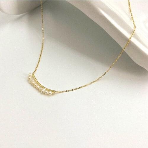 2021 New Cute Animal Pendant Necklace for Women Temperament Rhinestone Horse Pearl Letter Clavicle Chain Girl Party Jewelry Gift