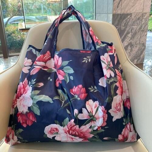 Large Reusable Grocery Bags Foldable Womens Tote Bags Shopping Bags Portable Travel Shoulder Bags Fashion Pockets Thick Nylon