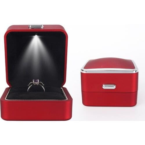 Fashion Elegant Red LED Ring Storage Packaging Jewelry Gift Box 3 Color Available Women Earring Pendent Display Jewellery Holder