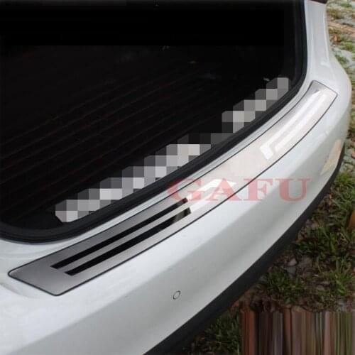 For VW Tiguan mk2 2017 2018 2019 2020 Car Rearguards Stainless Steel Rear Bumper Trunk Fender Sill Plate Protector Guard Covers