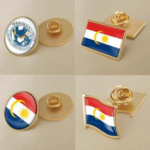 Labuan of Malaysia Flag National Emblem Brooch Badges Lapel Pins