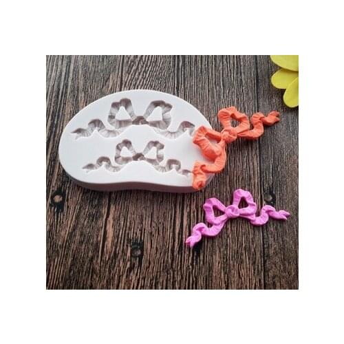 100pcs Free Shipping Bowknot Shape two Bows Silicone Mold Cake Decorating Fondant Tools Sugar Craft Tools Cake Baking Tools