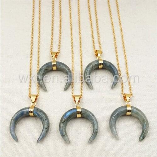 WT-N853 Sparkly Natural Crescent Horn Labradorite Stone Necklace With 24k Gold Color Bail Moon Labradorite Charm Necklace