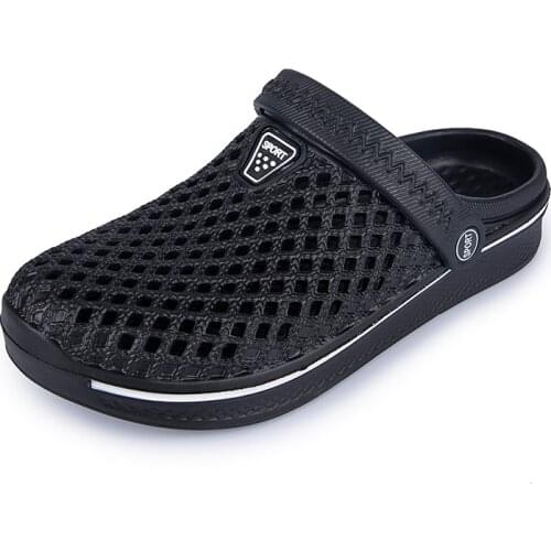 Couple models Men Sandals Crocks Summer Hole Shoes Women Sandals Crok Rubber Clogs Women Unisex Garden Shoes Crocse Beach Flat