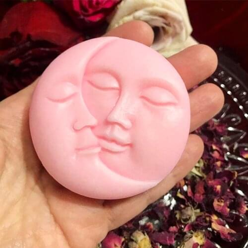 Moon design Love Silicone Bee soap mold Love Face Soap Chocolate Cak Molds Paraffin Wax Molds DIY Molds for Candle Making