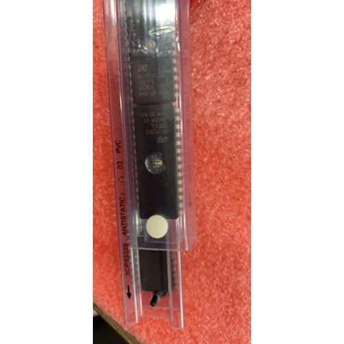 M27C512-10F1/12F1 eprom M27C512, Uv 512 KBIT CDIP-28 En Stock 27C512 M27C512-12F1L