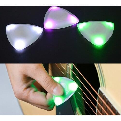 1pcs Triangular Guitar Pick LED Glowing Picks White/Pink/Green for Electric Guitar Bass Accessories