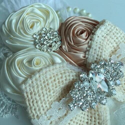 2021 Bow Infant Hair Band Baby Girl Vintage Feather Headbands Rhinestone Lace Bandana Burlap Newborn Hairband Baby Accessories