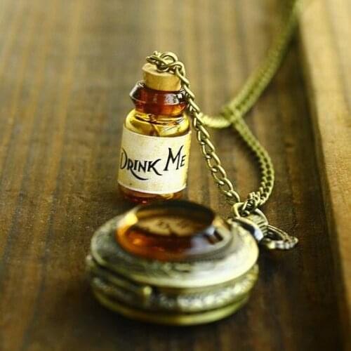 Retro Quartz Pocket Watch Women Girls Gift Alice in Wonderland Drink Me Bottle Vintage Cute Necklace Pendant Chain