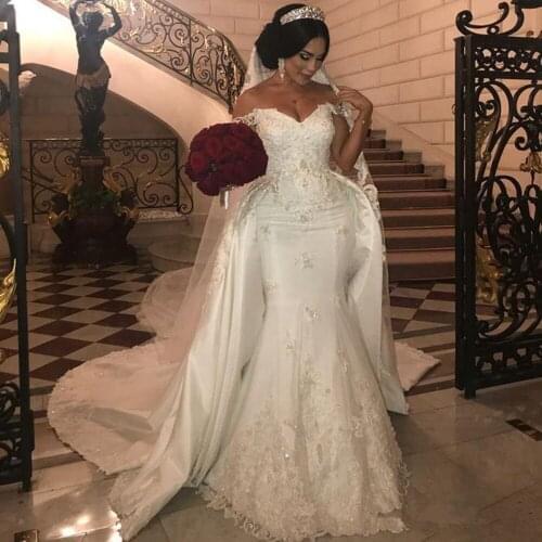 2021 Elegant Beaded Lace Wedding Dresses With Detachable Train Off Shoulder Mermaid Bridal Gowns Applique Ivory Satin Wedding D