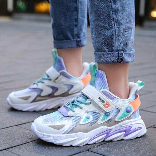 Summer Fashion Childrens Outdoor Sports Shoes Boys Running Walking Shoes Breathable Soft Sole Casual Light Sneakers Shoes 2021