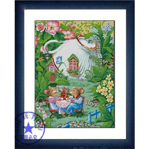 14/11/22/25/28/18/16CT counted cross stitch kit two mouse mice in the garden teacup house tea Alice in wonderland