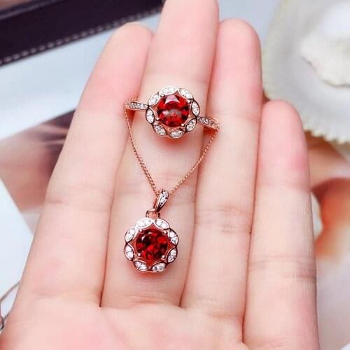 The Best Gift for Your loved wife Natural real red garnet luxury style jewelry set 1pc ring 1pc Pandant 925 sterling silver