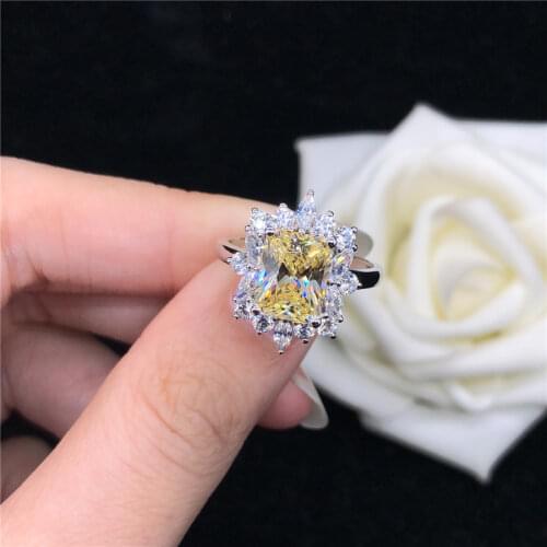 3CT 18Karat White Gold Three Stone Credible Fine Diamond Women Wedding Ring Fashion Wedding Jewelry Accessories